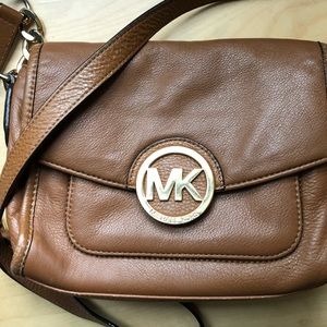 Preloved Michael Kors cross body bag